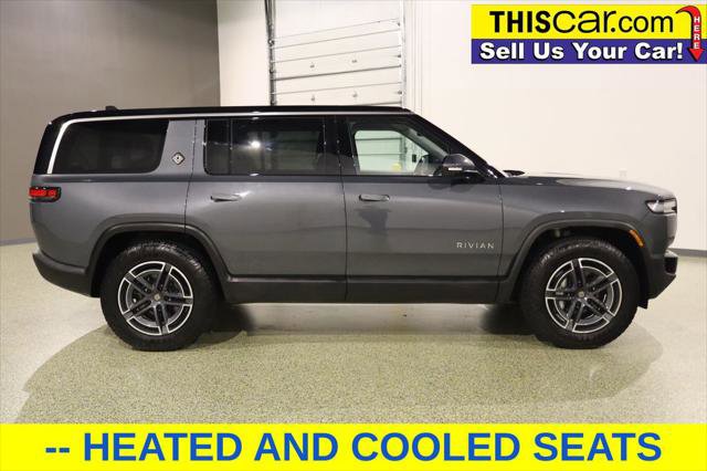 Used 2025 Rivian R1S Adventure image 8
