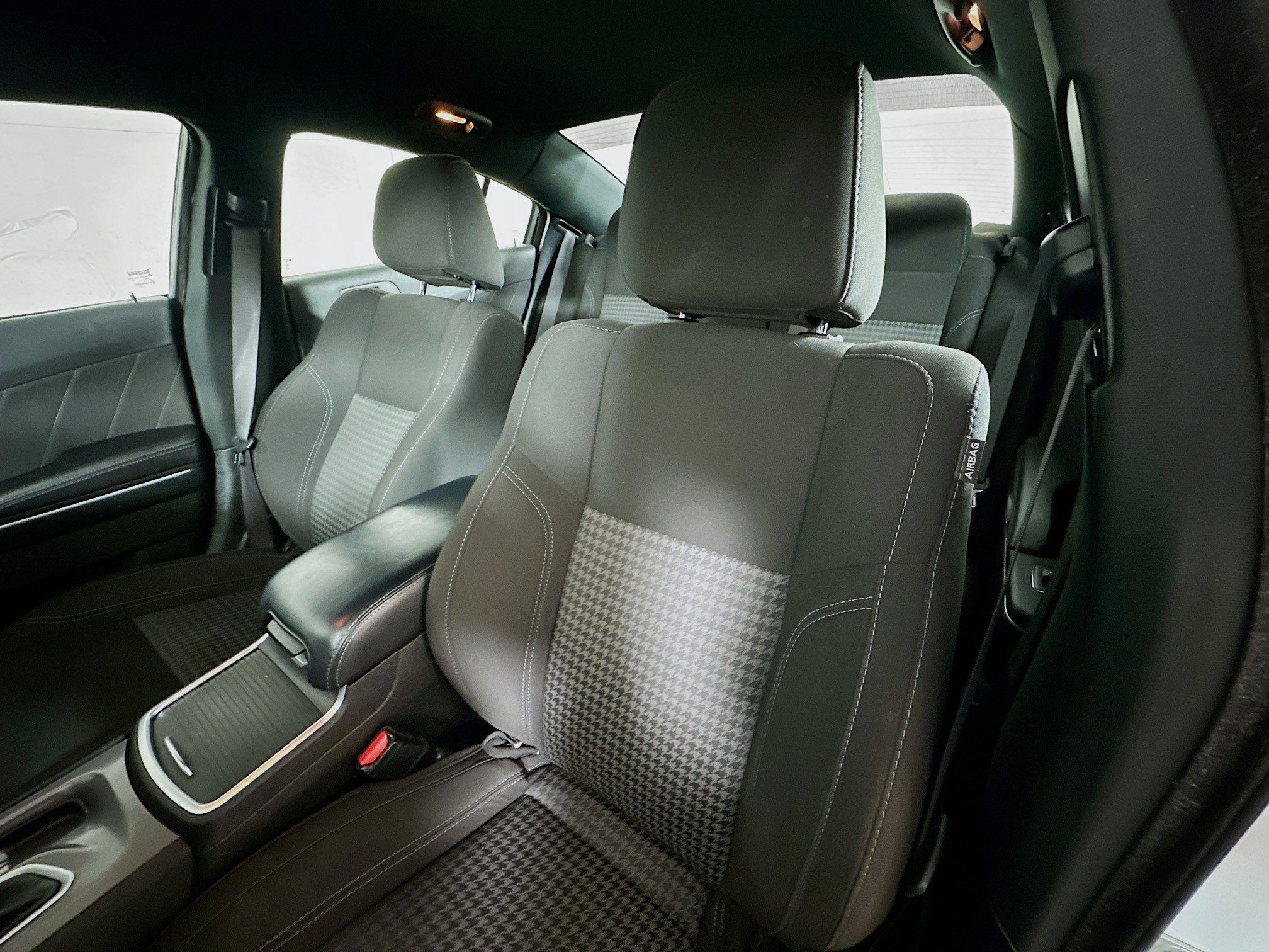 Used 2023 Dodge Charger SXT image 19