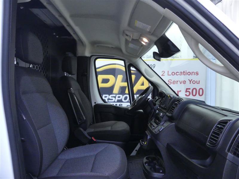 Used 2025 RAM ProMaster 2500 w/ U-Haul Equipment Group FWD image 9