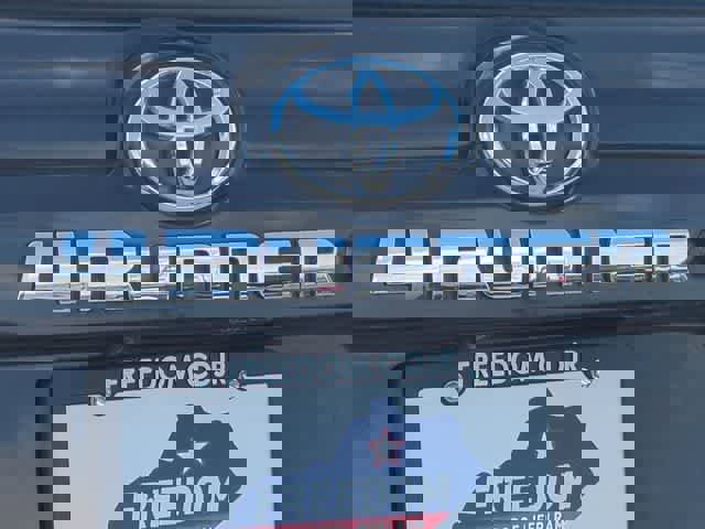 Used 2016 Toyota 4Runner SR5 image 13