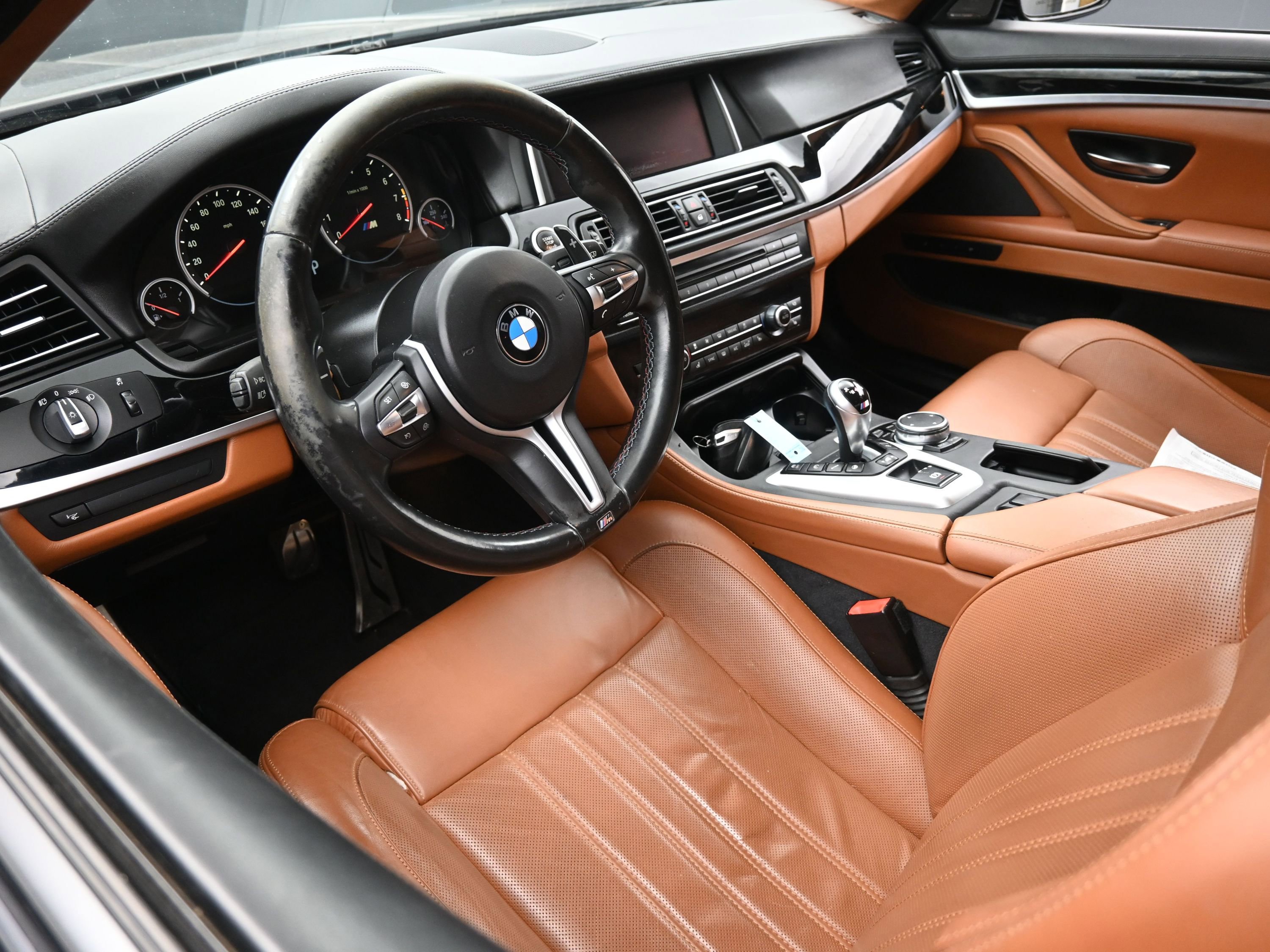 Used 2015 BMW M5 image 15