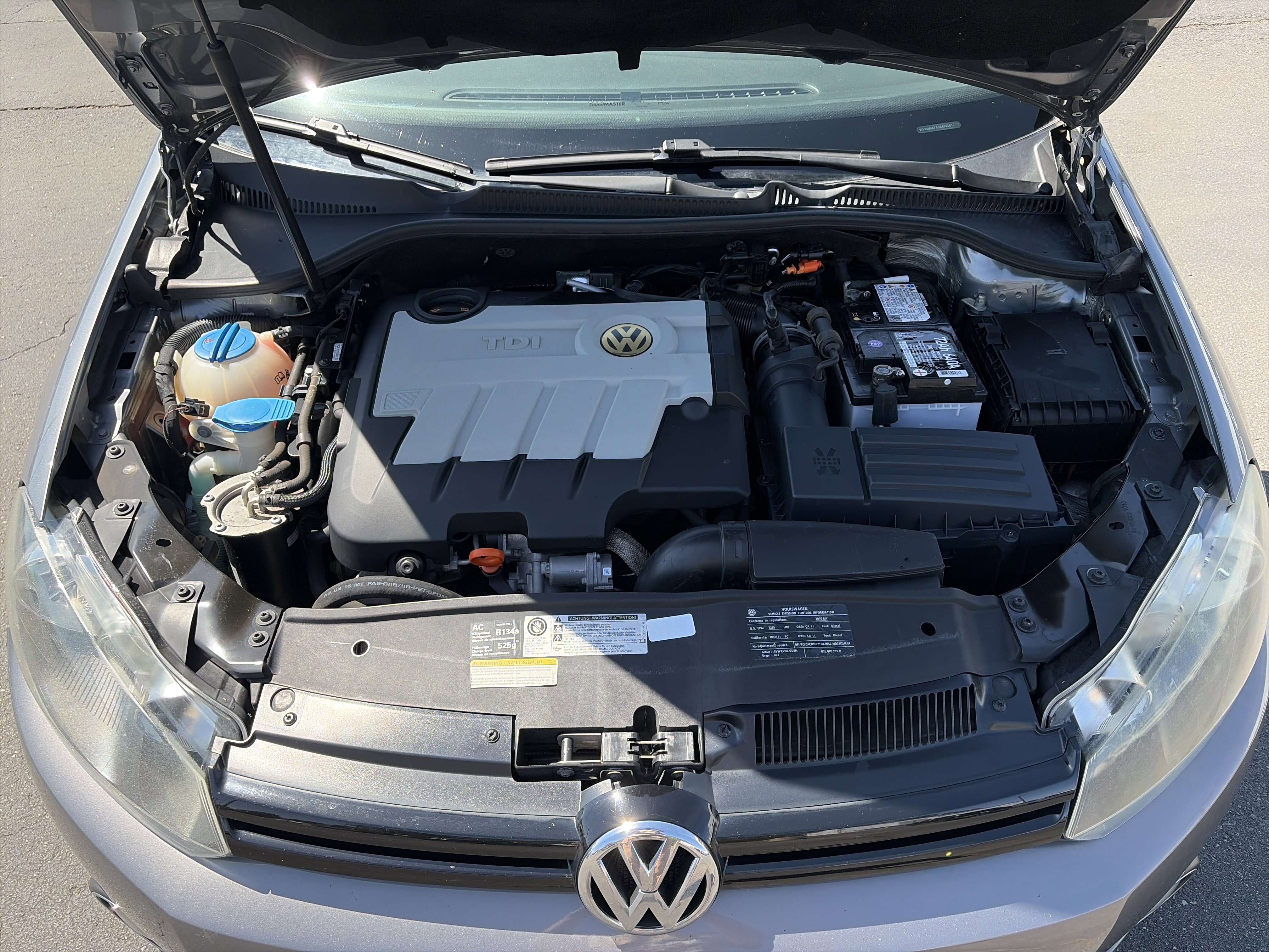 Used 2010 Volkswagen Golf TDI FWD image 35