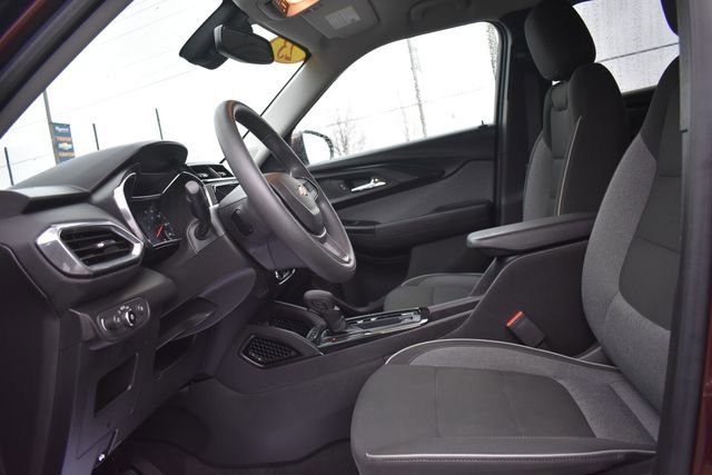 Certified 2023 Chevrolet TrailBlazer LT w/ Convenience Package image 22