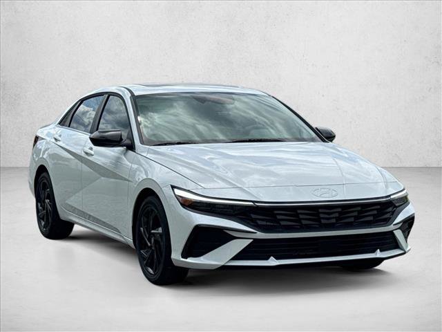 Certified 2026 Hyundai Elantra SEL Sport Premium FWD image 7
