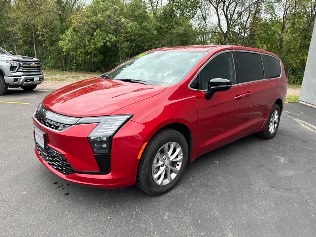 Used 2027 Chrysler Pacifica Select AWD/4WD image 3