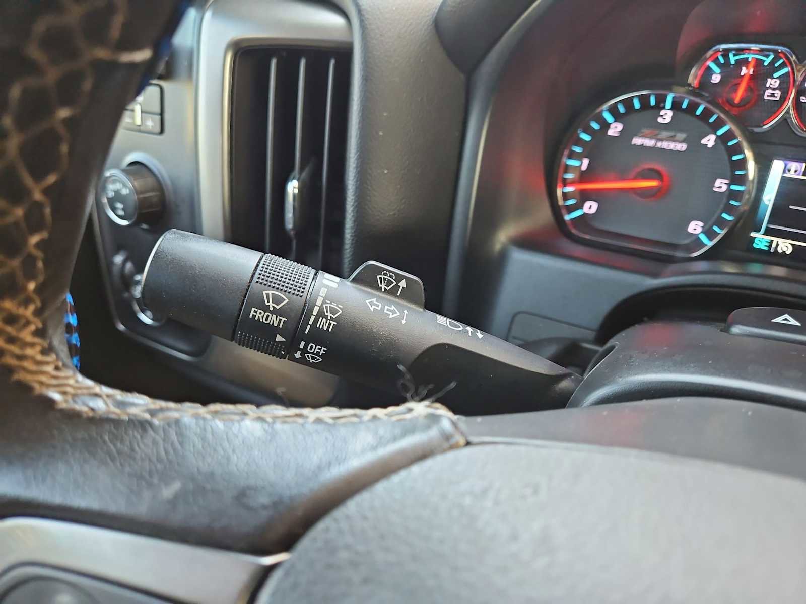 Certified 2018 Chevrolet Silverado 1500 LT w/ All Star Edition image 26