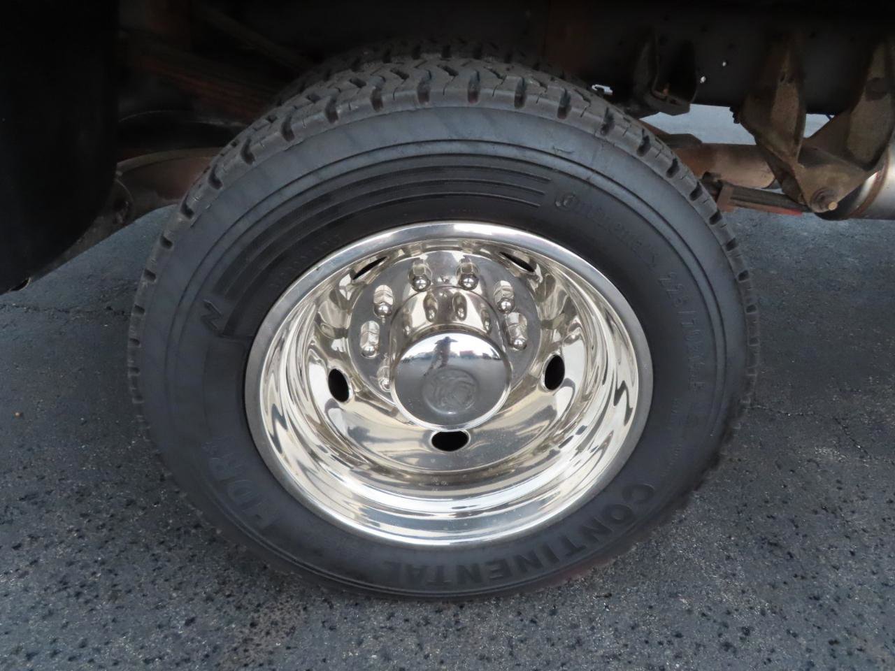 Used 2016 RAM 5500 Tradesman image 14