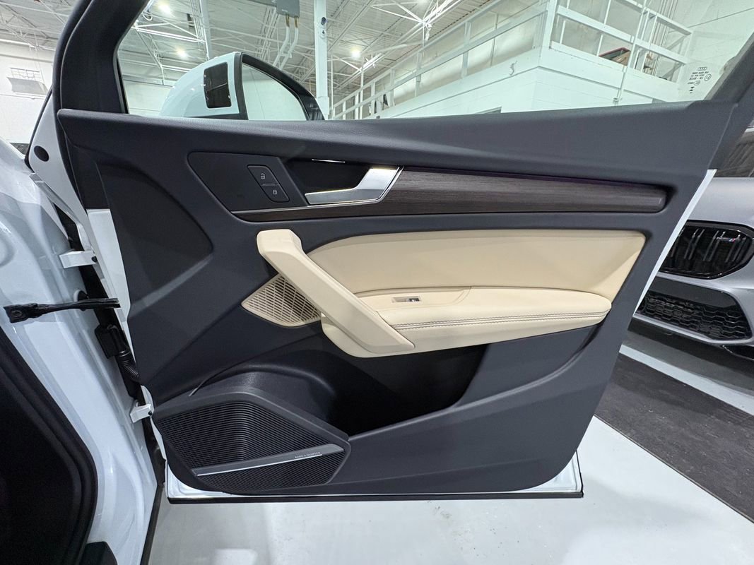 Used 2025 Audi Q5 2.0T Premium Plus w/ Premium Plus Package image 56