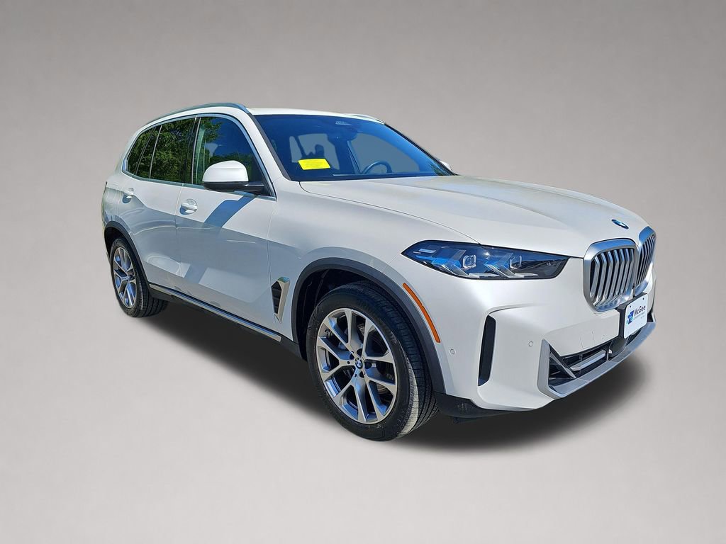 Used 2024 BMW X5 xDrive40i w/ Executive Package AWD/4WD image 1
