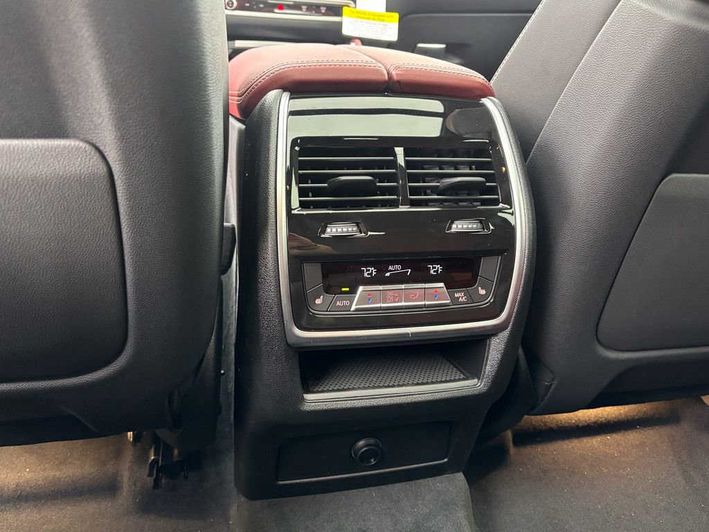 New 2026 BMW X6 xDrive40i image 33