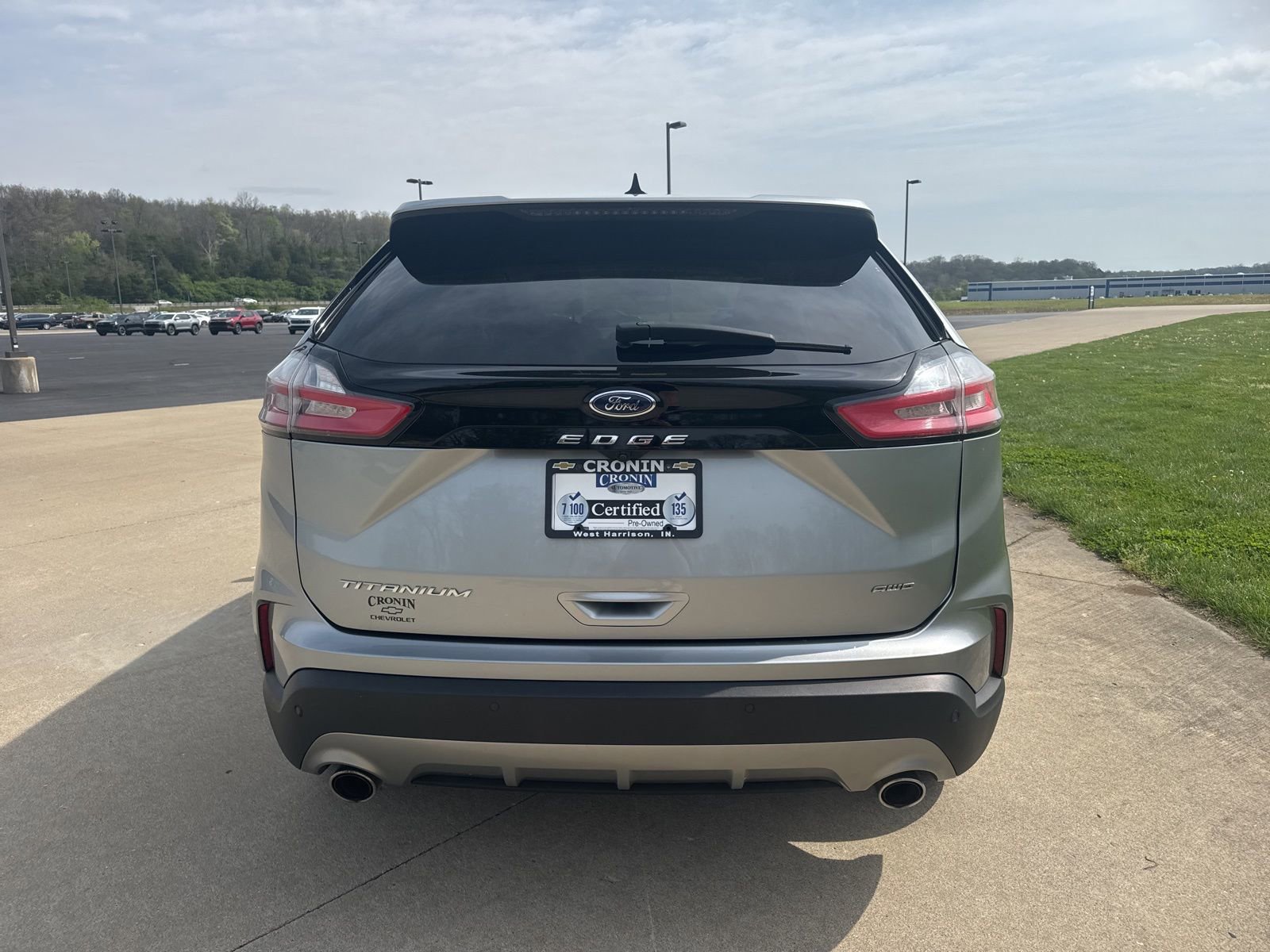 Used 2024 Ford Edge Titanium AWD/4WD image 5