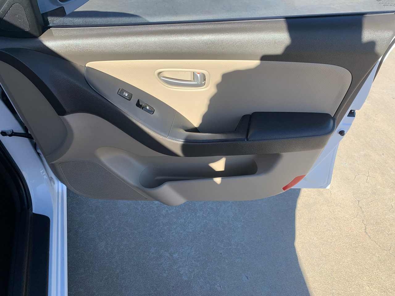 Used 2008 Hyundai Elantra GLS image 13