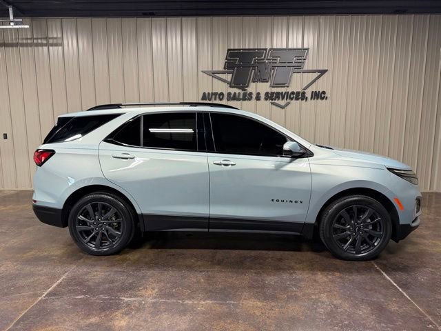 Used 2022 Chevrolet Equinox RS w/ RS Leather Package AWD/4WD image 6