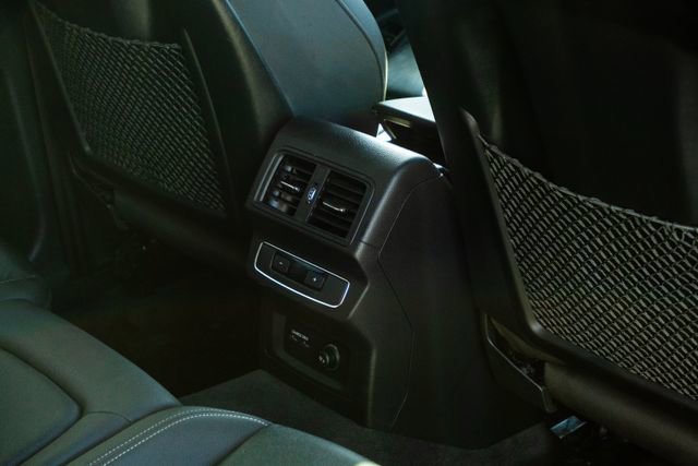 Used 2021 Audi Q5 e Premium Plus w/ Premium Plus Package image 34