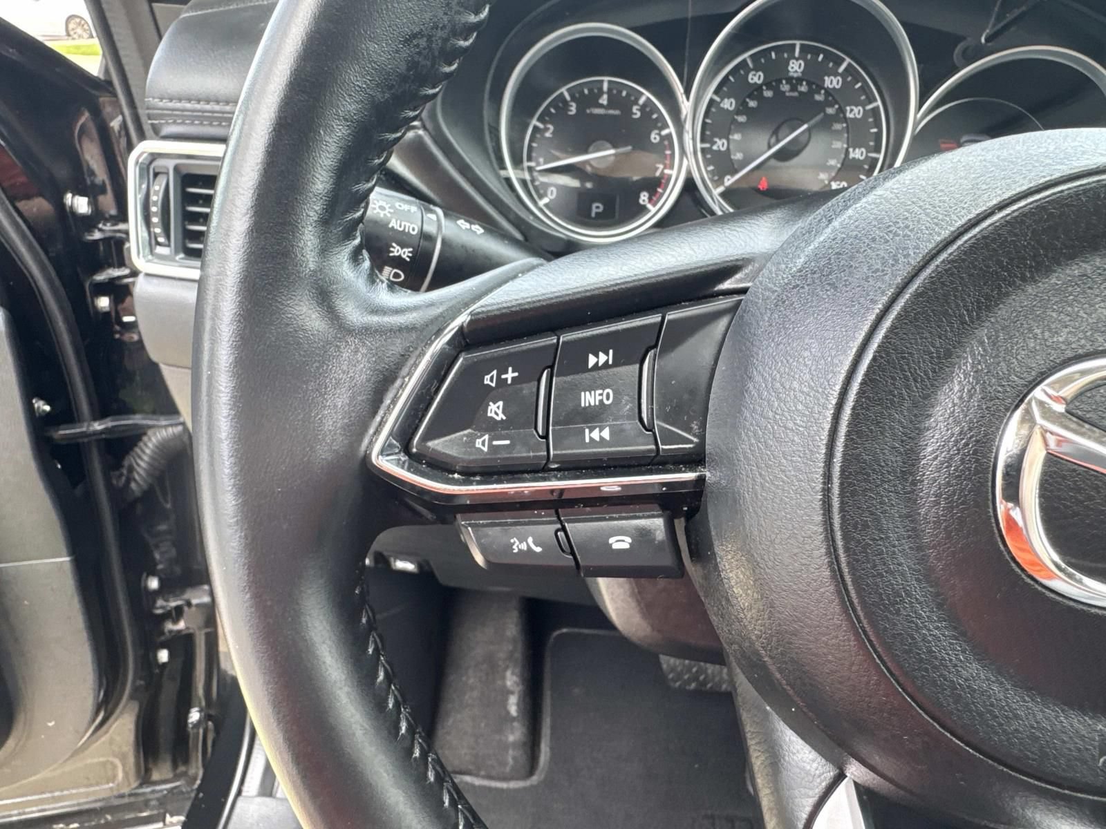Used 2025 MAZDA CX-5 AWD 2.5 S w/ Preferred Package image 23