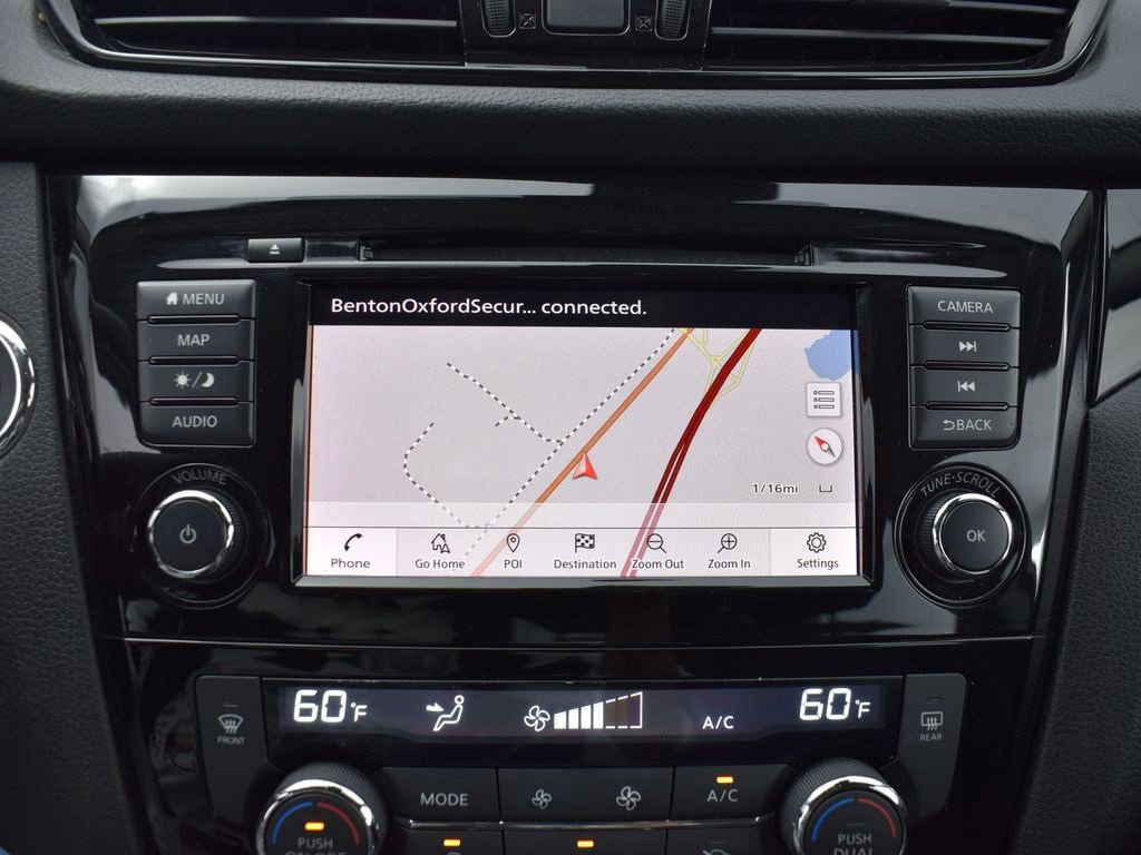 Used 2022 Nissan Rogue Sport SL image 13