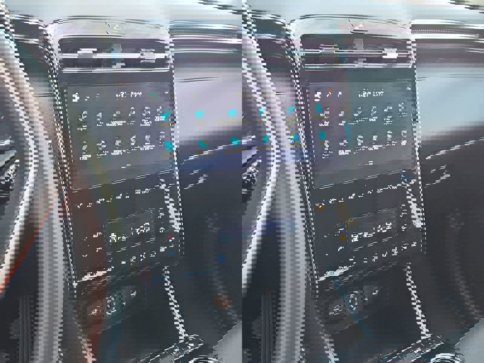 Used 2024 Hyundai Tucson Blue image 27