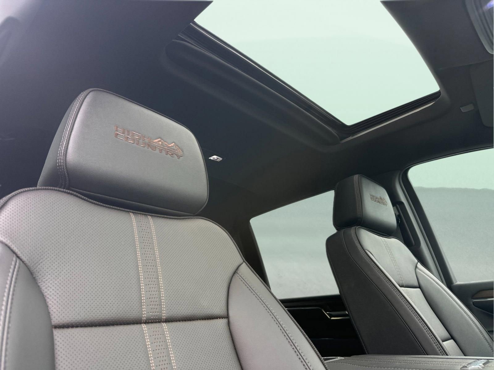 Used 2024 Chevrolet Silverado 2500 High Country w/ Max Trailering Package image 16