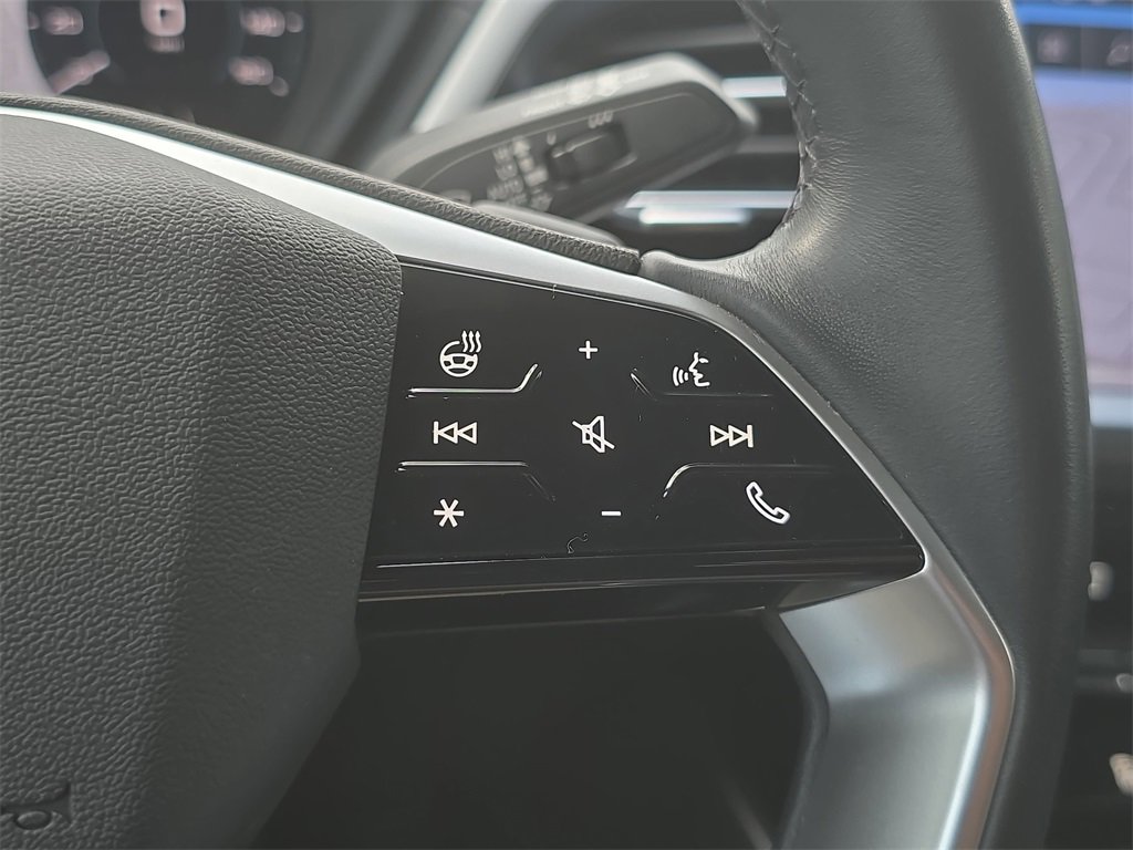 Used 2024 Audi Q4 e-tron Premium Plus image 15