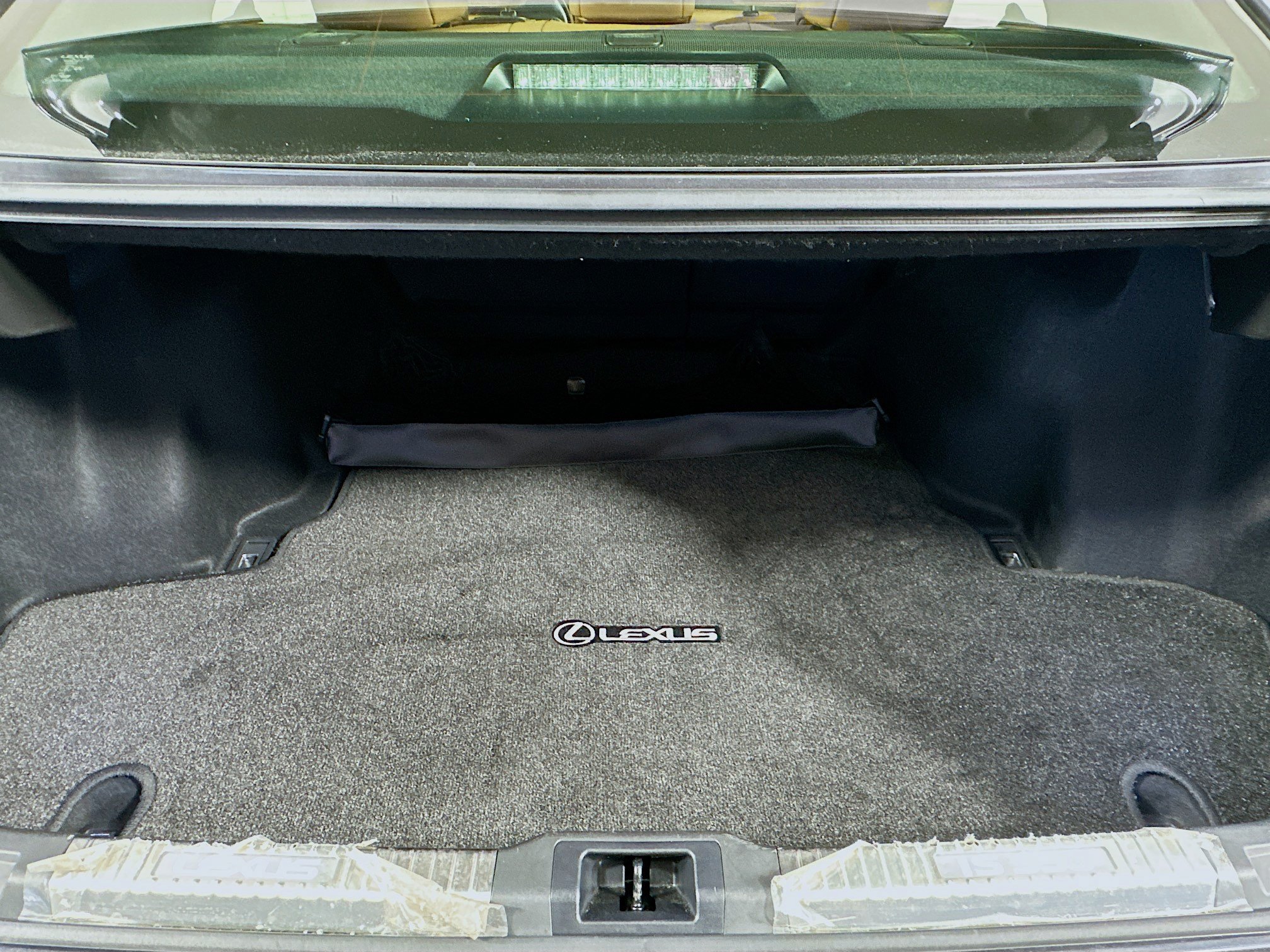 Used 2025 Lexus IS 350 F Sport w/ Accessory Package 2 RWD image 28