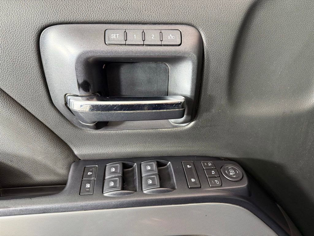 Used 2018 Chevrolet Silverado 2500 LTZ w/ Duramax Plus Package image 19