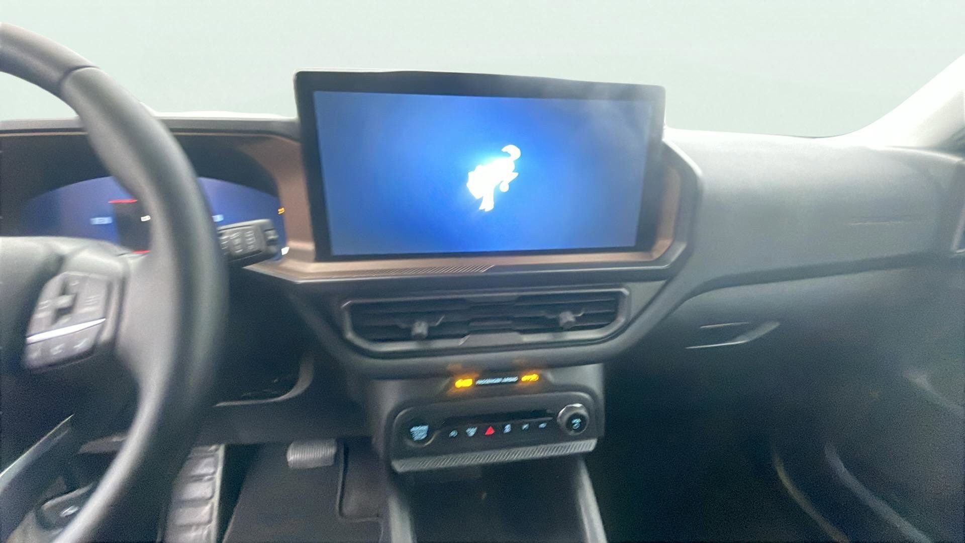 Certified 2025 Ford Bronco Sport Outer Banks w/ Outer Banks Tech Package+ image 13