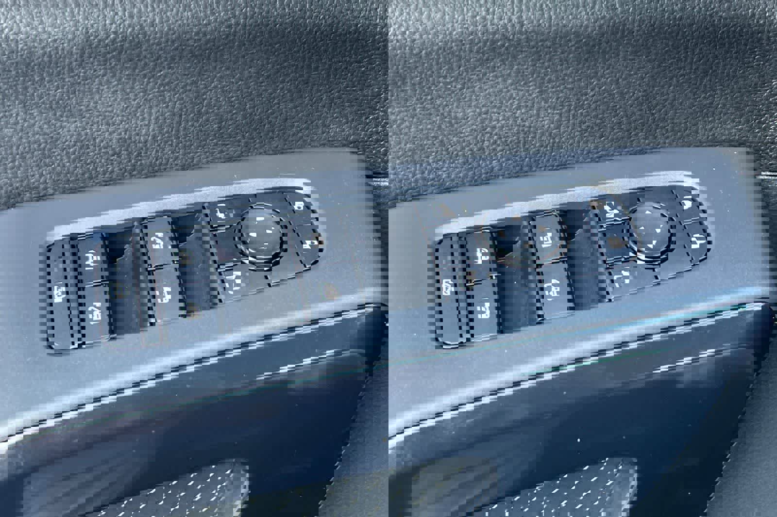 New 2026 Nissan Pathfinder SV image 14