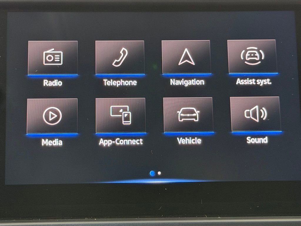 Used 2022 Volkswagen Taos SE w/ Panoramic Sunroof Package image 32