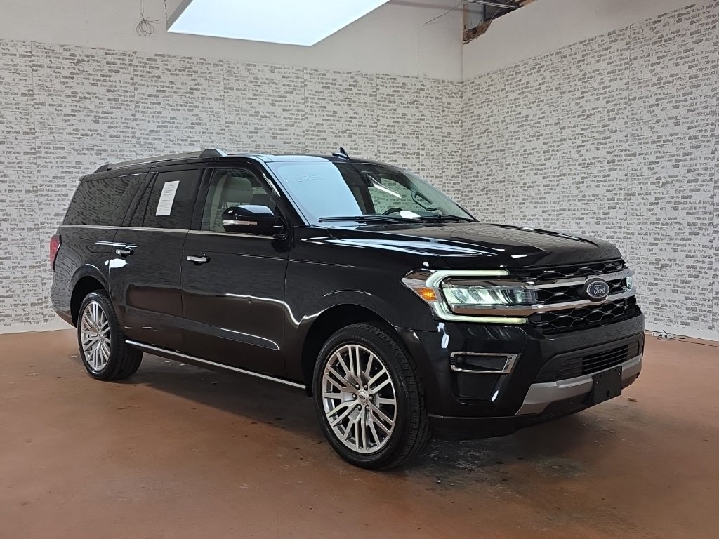 Used 2024 Ford Expedition Max Limited image 1