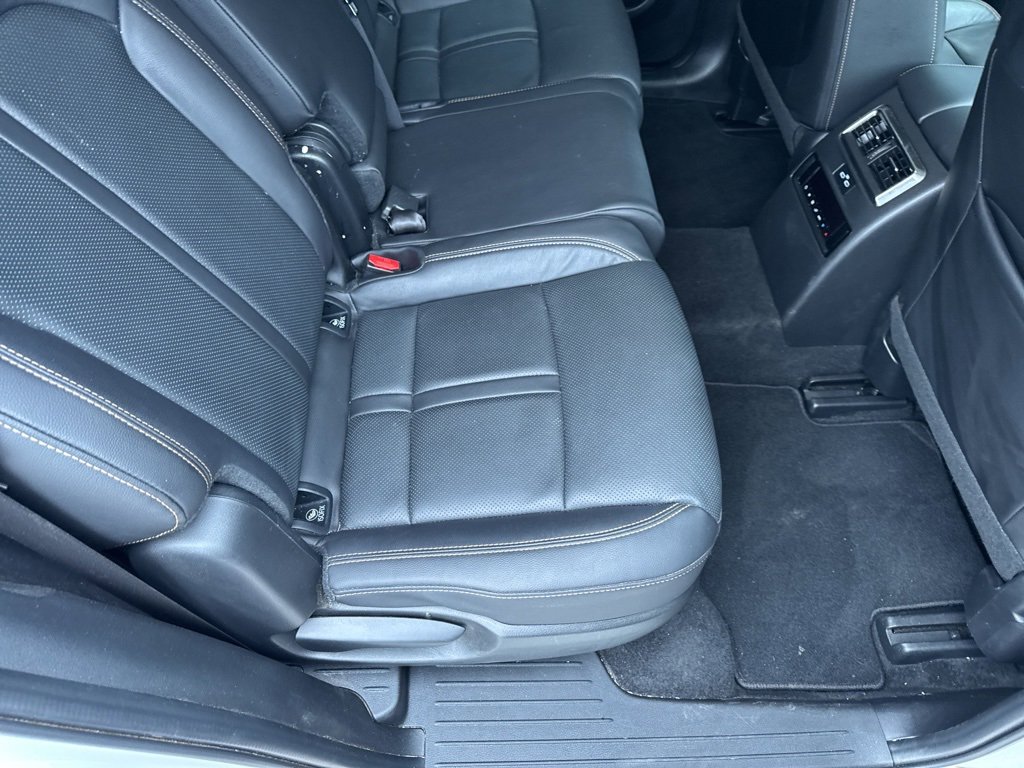 Used 2025 MAZDA CX-70 3.3 Turbo w/ Preferred Package image 15