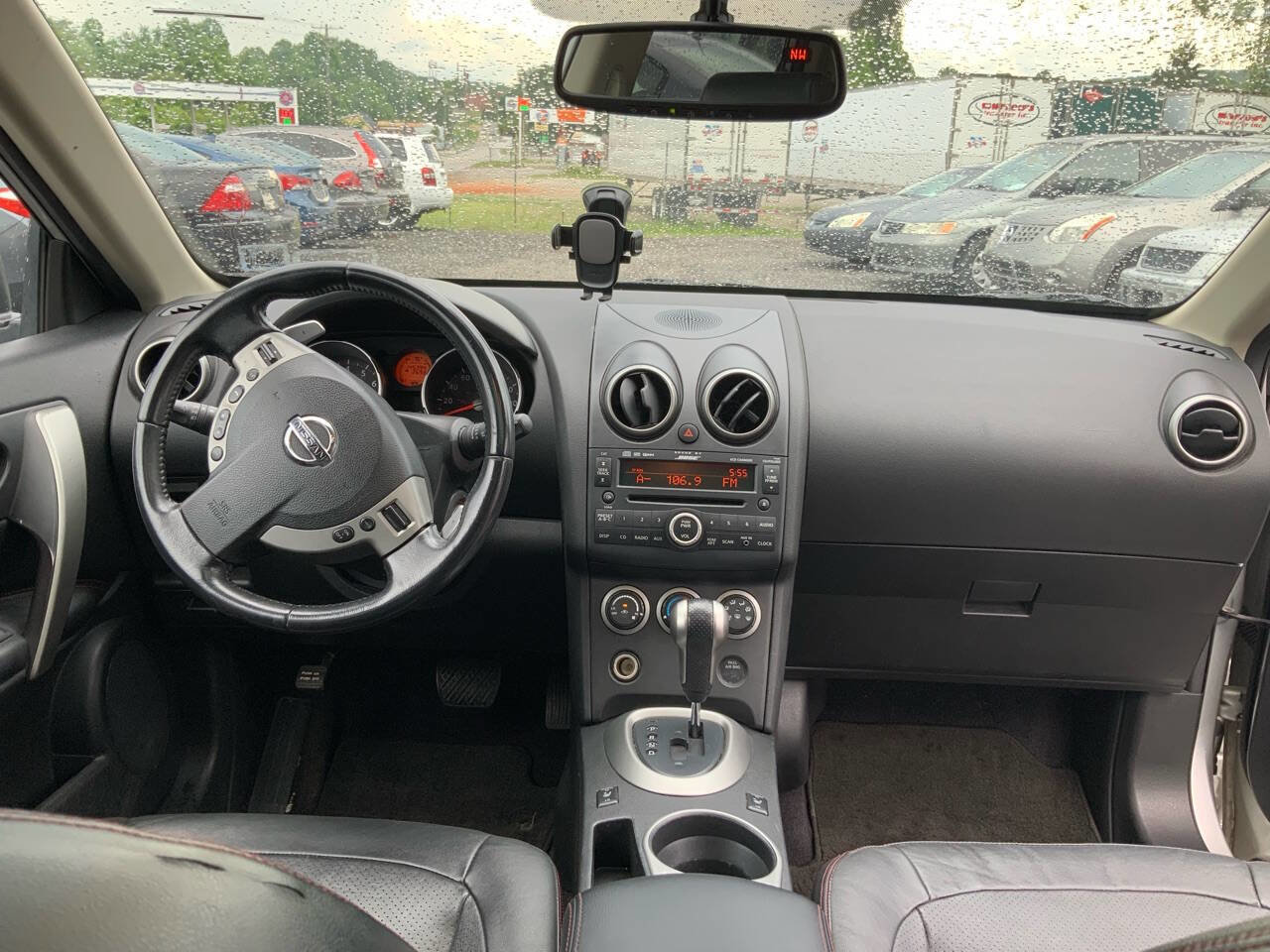 Used 2008 Nissan Rogue SL w/ Premium Pkg image 16