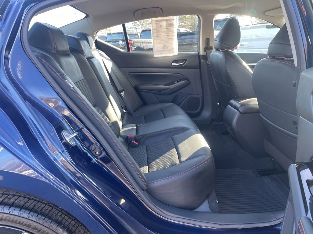 Used 2023 Nissan Altima 2.5 SR image 30
