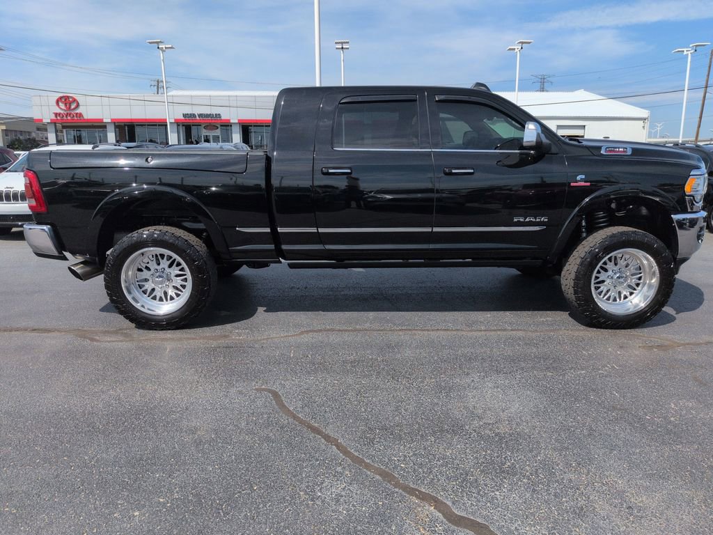 Used 2022 RAM 2500 Limited AWD/4WD image 6
