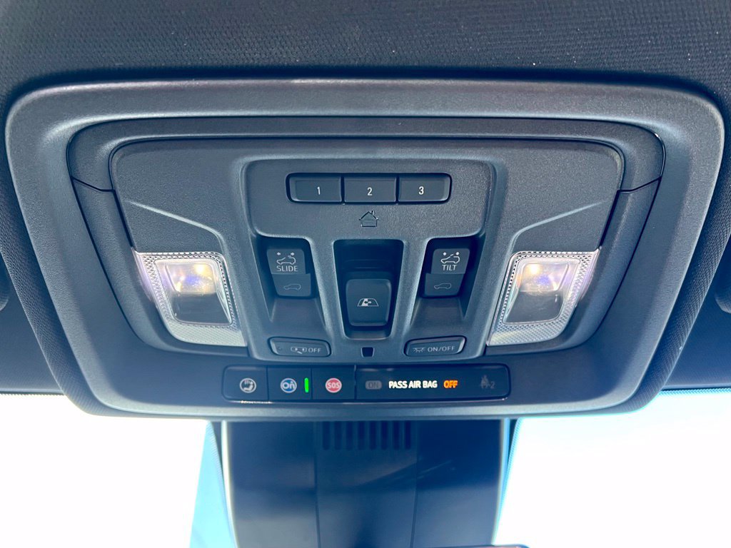 Used 2025 Chevrolet Silverado 1500 ZR2 AWD/4WD image 26