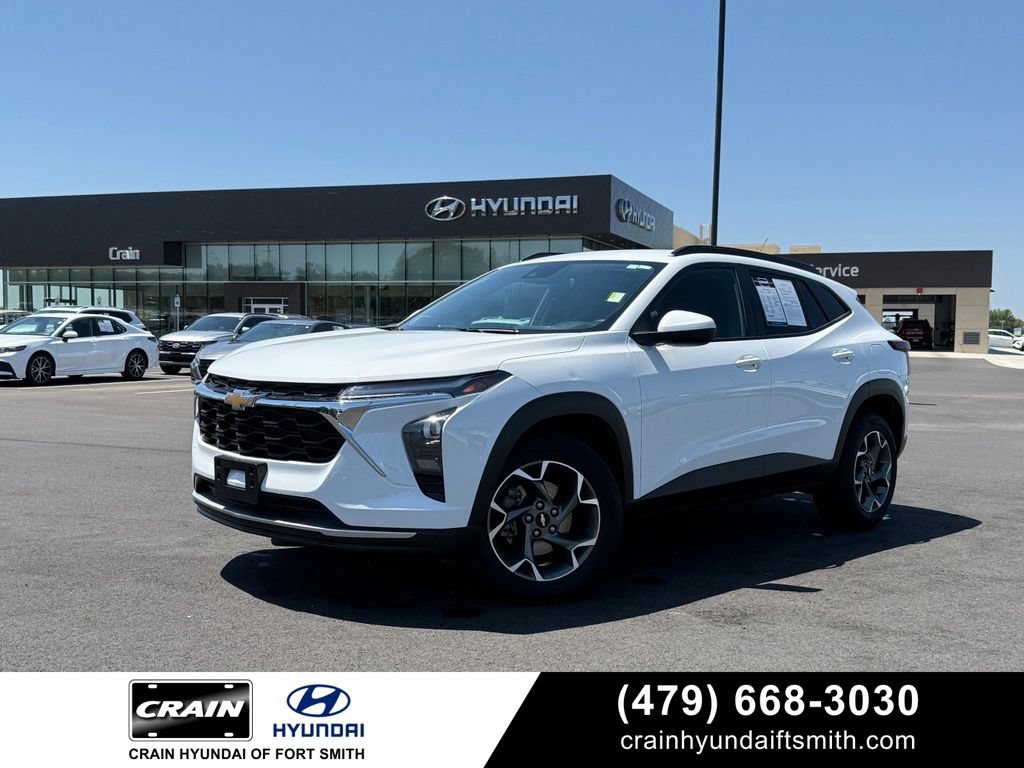 Used 2024 Chevrolet Trax LT w/ Driver Confidence Package FWD video 1