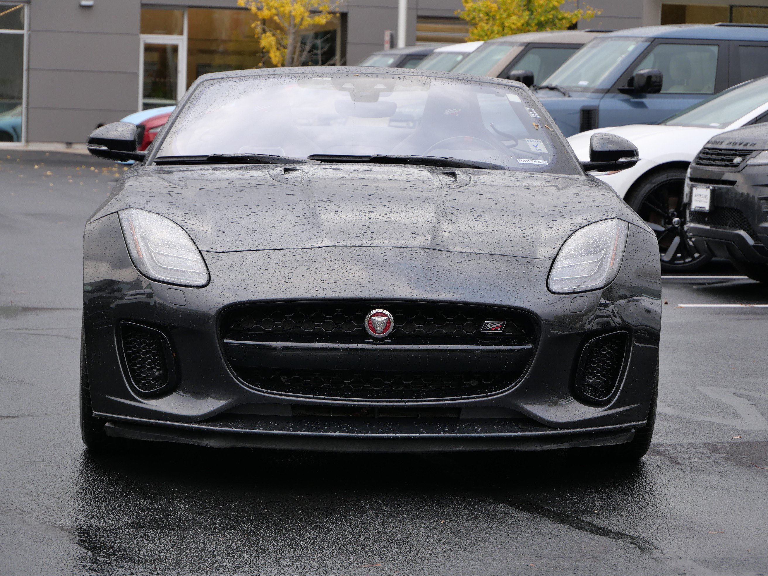 Used 2020 Jaguar F-TYPE Convertible RWD image 8