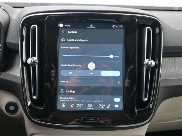 New 2026 Volvo XC40 B5 Ultra w/ Climate Package image 16