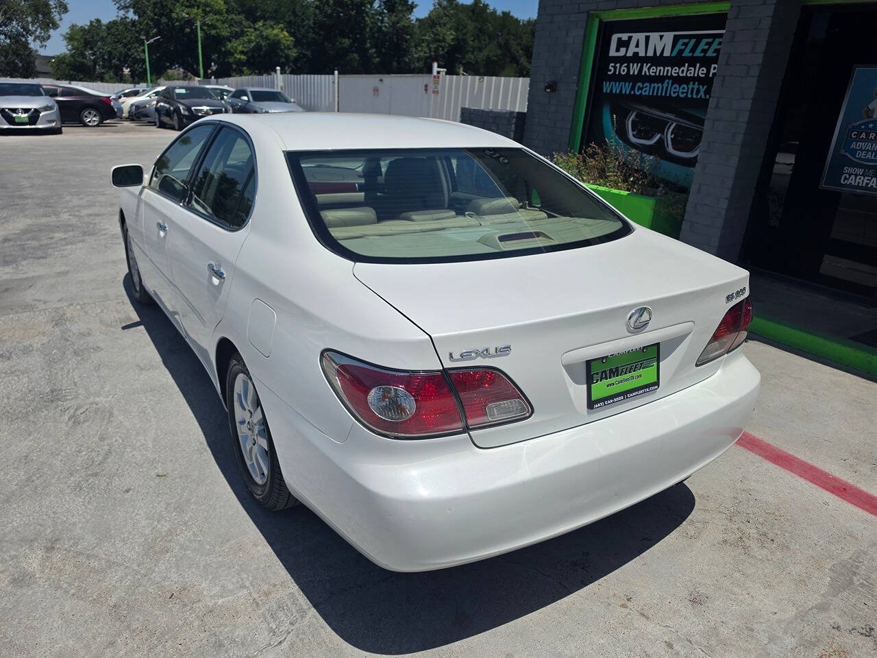 Used 2002 Lexus ES 330 w/ Premium Pkg FWD image 10