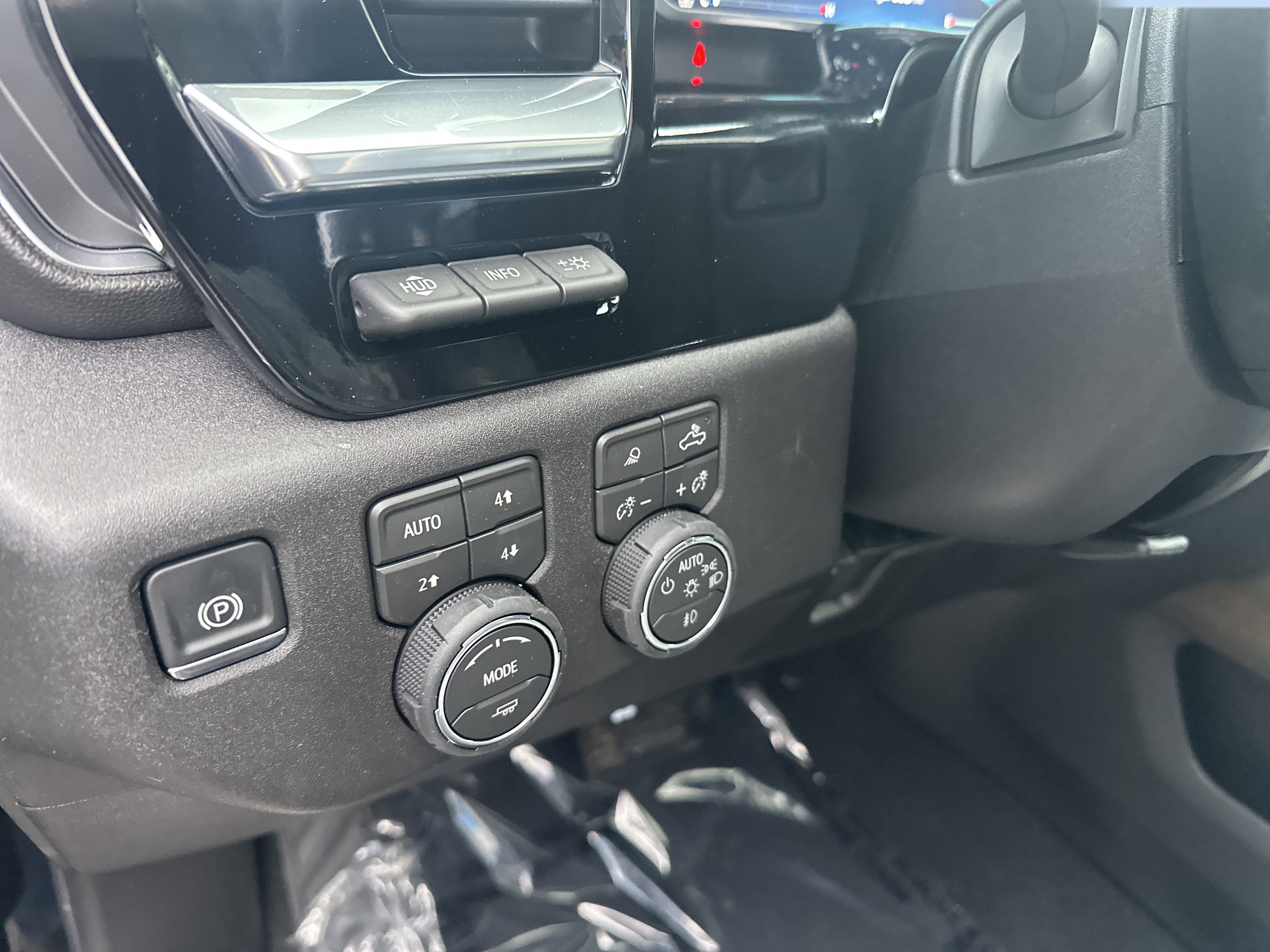 New 2026 Chevrolet Silverado 2500 High Country w/ High Country Premium Package image 13