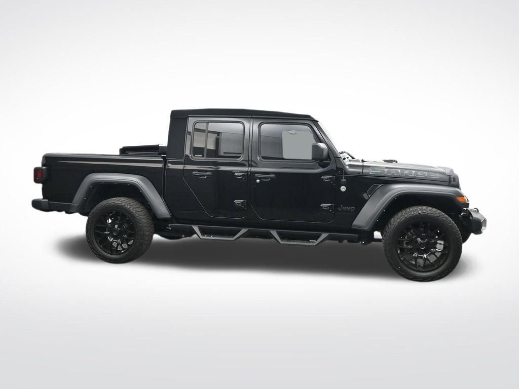 Used 2023 Jeep Gladiator Sport image 4