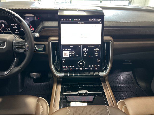 Used 2025 GMC Yukon XL Denali Ultimate w/ LPO, Floor Liner Package image 19