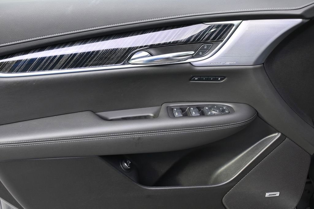 New 2025 Cadillac XT6 Premium Luxury w/ Technology Package image 23