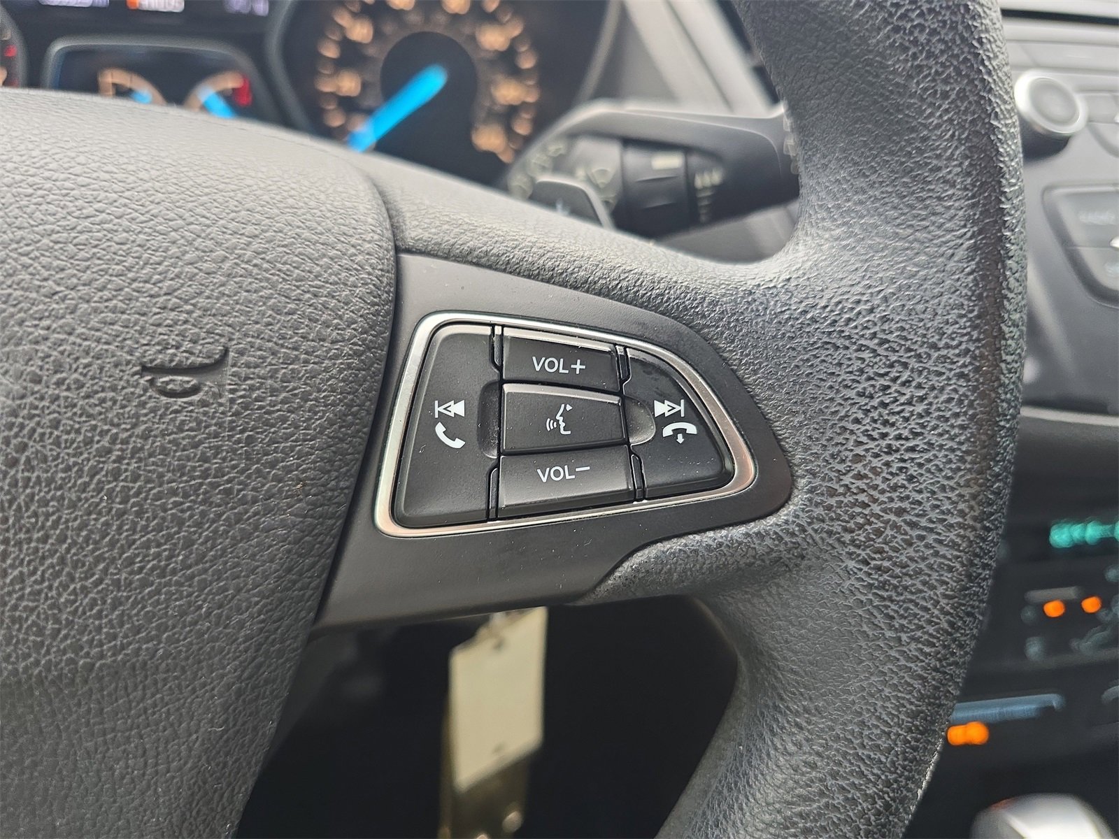 Used 2017 Ford Escape SE image 22