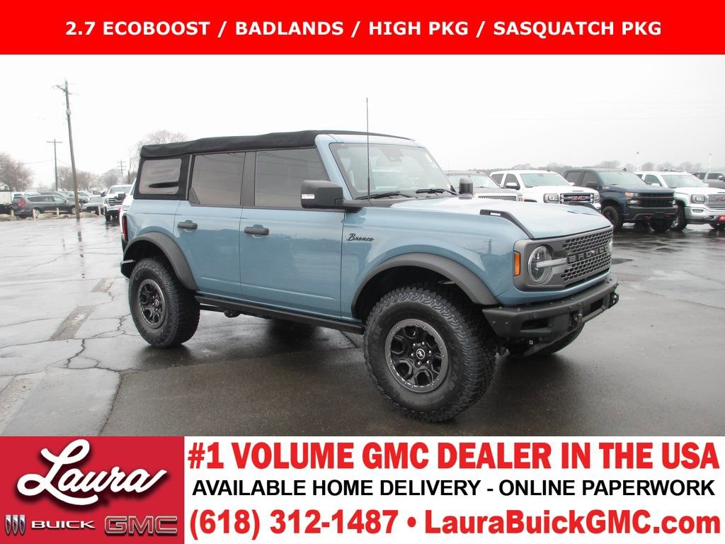 Used 2022 Ford Bronco Badlands w/ Sasquatch Package image 1