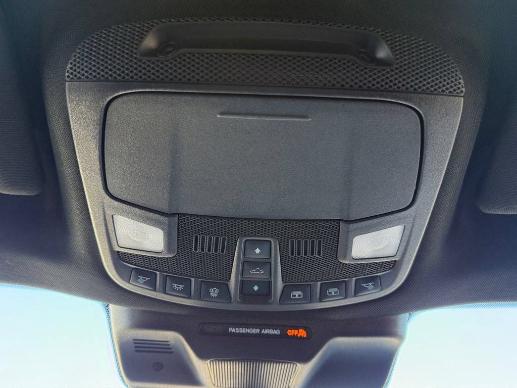 Used 2022 Ford Expedition Limited AWD/4WD image 18