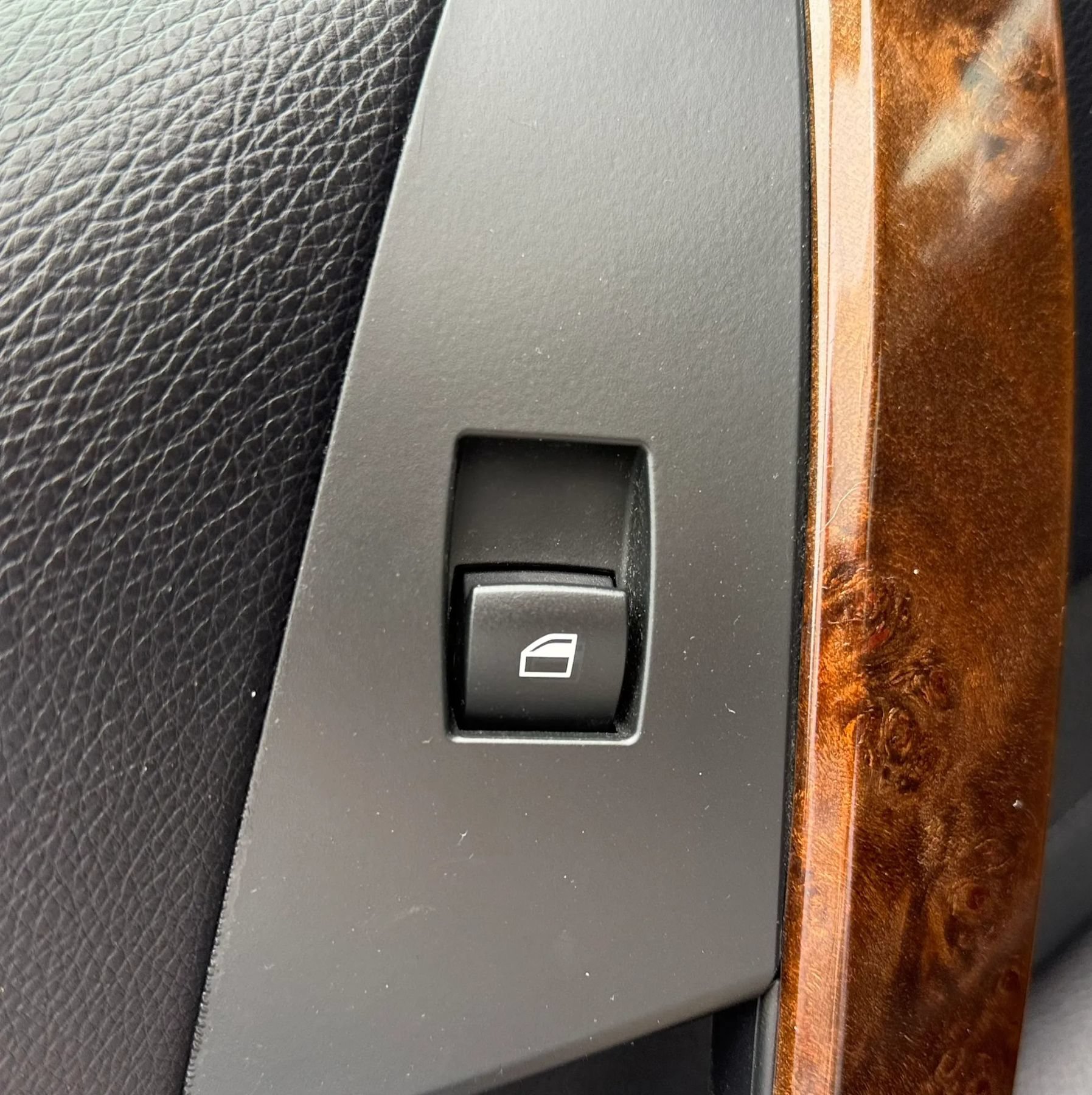 Used 2007 BMW 530i Sedan RWD image 29