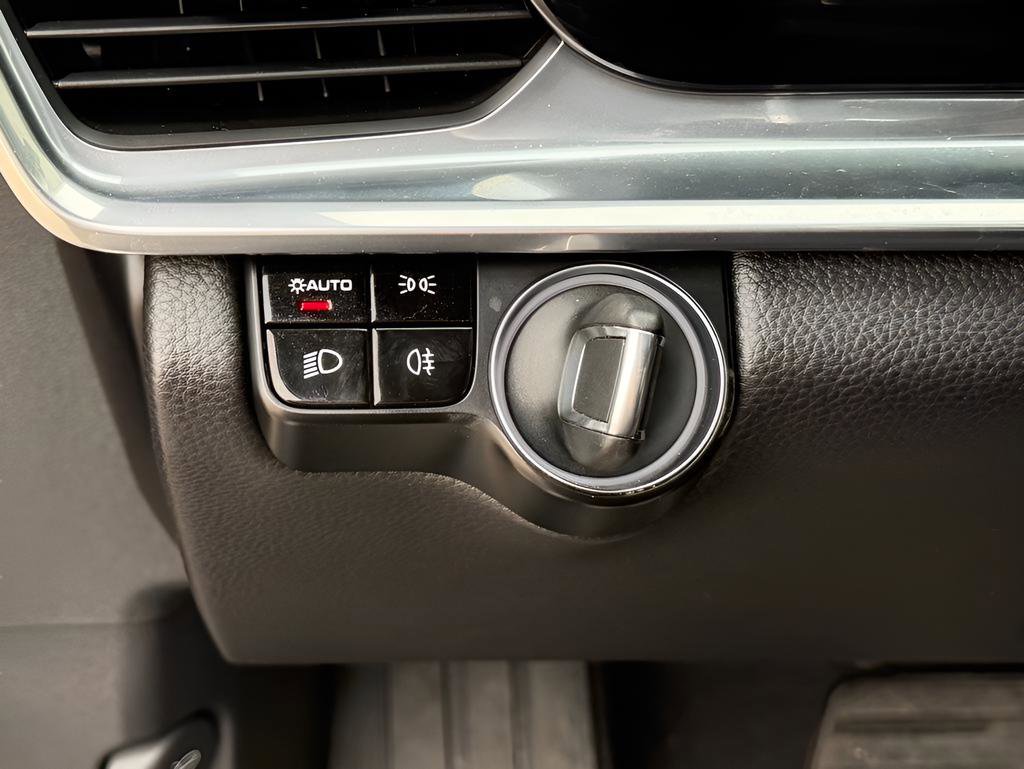 Used 2019 Porsche Panamera 4 image 42