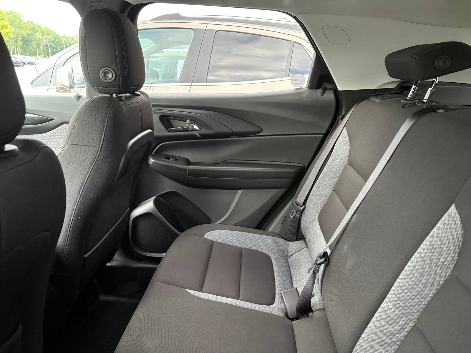 Used 2026 Chevrolet TrailBlazer LT FWD image 8
