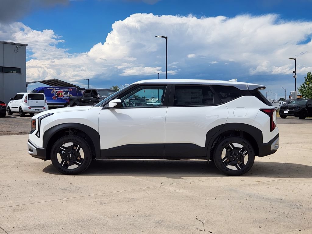 New 2027 Kia Seltos LX AWD/4WD image 8