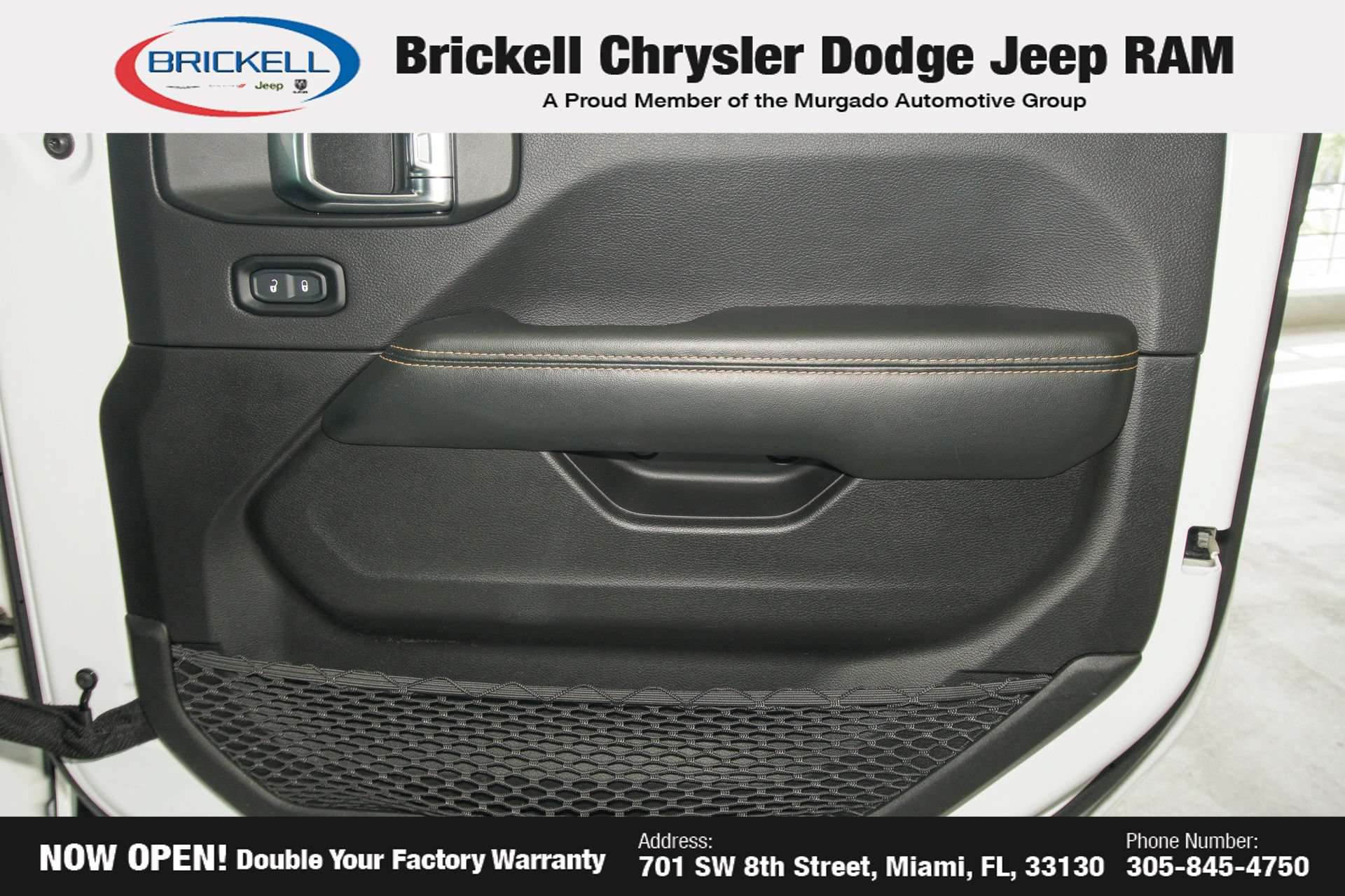 Used 2024 Jeep Wrangler Unlimited Sahara AWD/4WD image 14